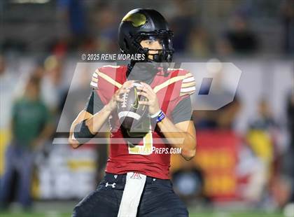 Thumbnail 1 in Sierra Canyon vs Downey photogallery.
