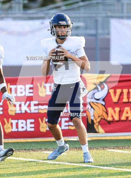 Thumbnail 3 in Sierra Canyon vs Downey photogallery.