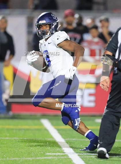 Thumbnail 1 in Sierra Canyon vs Downey photogallery.