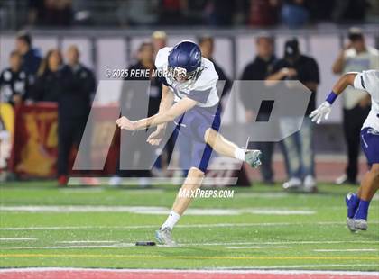 Thumbnail 2 in Sierra Canyon vs Downey photogallery.
