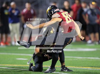 Thumbnail 3 in Sierra Canyon vs Downey photogallery.
