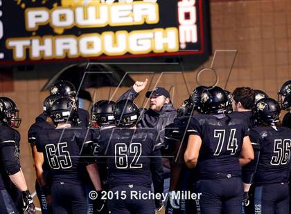 Thumbnail 2 in Bentonville vs. Fayetteville (AAA 7A Semifinal) photogallery.