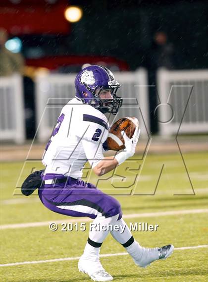 Thumbnail 3 in Bentonville vs. Fayetteville (AAA 7A Semifinal) photogallery.
