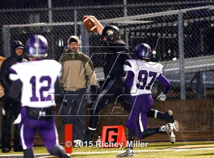 Thumbnail 3 in Bentonville vs. Fayetteville (AAA 7A Semifinal) photogallery.