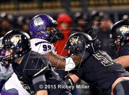 Thumbnail 1 in Bentonville vs. Fayetteville (AAA 7A Semifinal) photogallery.