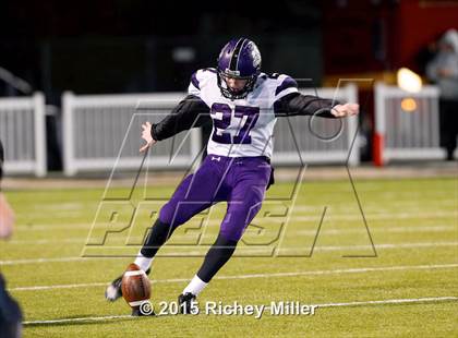 Thumbnail 2 in Bentonville vs. Fayetteville (AAA 7A Semifinal) photogallery.