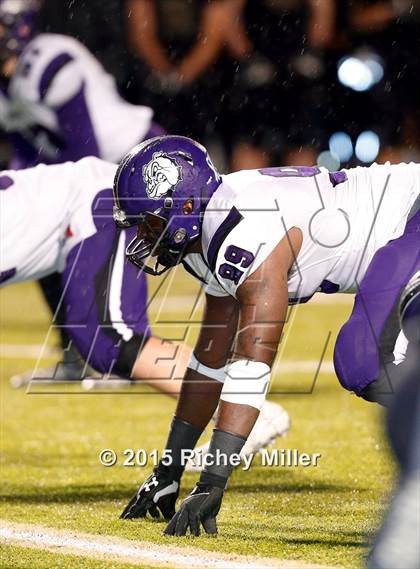 Thumbnail 3 in Bentonville vs. Fayetteville (AAA 7A Semifinal) photogallery.