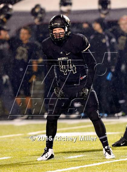 Thumbnail 3 in Bentonville vs. Fayetteville (AAA 7A Semifinal) photogallery.
