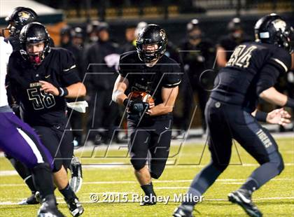 Thumbnail 3 in Bentonville vs. Fayetteville (AAA 7A Semifinal) photogallery.