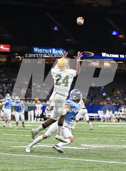Thumbnail 1 in Southern Lab vs Ascension Episcopal (LHSAA Division IV Final)  photogallery.