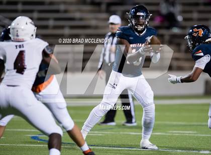 Thumbnail 3 in Rowlett vs Sachse photogallery.
