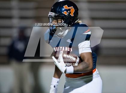 Thumbnail 1 in Rowlett vs Sachse photogallery.