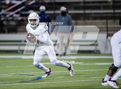 Thumbnail 2 in Rowlett vs Sachse photogallery.