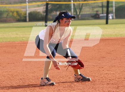 Thumbnail 3 in Desert Edge vs. Kellis photogallery.