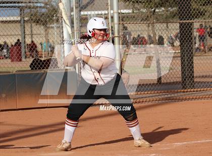 Thumbnail 1 in Desert Edge vs. Kellis photogallery.