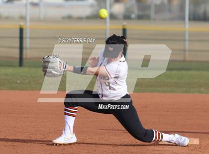 Thumbnail 2 in Desert Edge vs. Kellis photogallery.