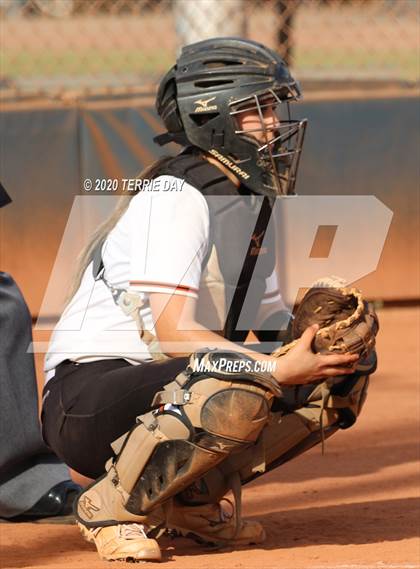 Thumbnail 3 in Desert Edge vs. Kellis photogallery.