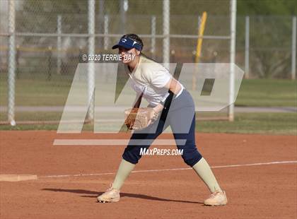 Thumbnail 3 in Desert Edge vs. Kellis photogallery.