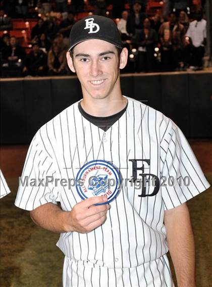 Thumbnail 1 in Diamond Sports National Classic (Awards) photogallery.