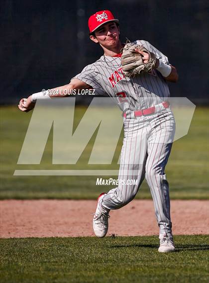 Thumbnail 2 in Mater Dei @ Damien (CIF SS DIV 1 Playoff) photogallery.