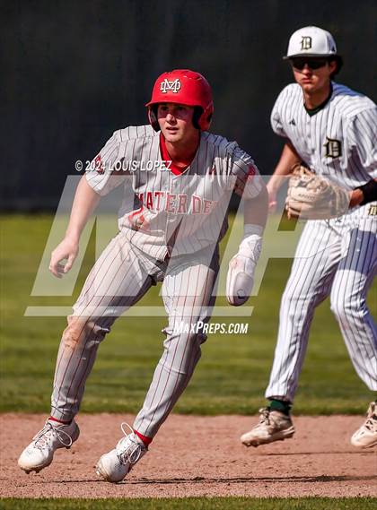 Thumbnail 2 in Mater Dei @ Damien (CIF SS DIV 1 Playoff) photogallery.