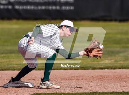Thumbnail 3 in Mater Dei @ Damien (CIF SS DIV 1 Playoff) photogallery.