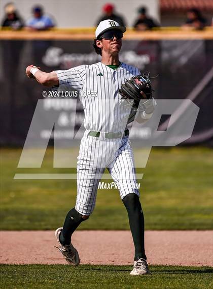Thumbnail 3 in Mater Dei @ Damien (CIF SS DIV 1 Playoff) photogallery.