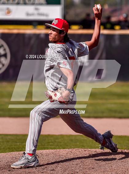 Thumbnail 2 in Mater Dei @ Damien (CIF SS DIV 1 Playoff) photogallery.
