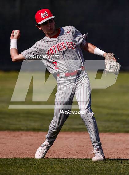 Thumbnail 2 in Mater Dei @ Damien (CIF SS DIV 1 Playoff) photogallery.