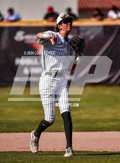 Thumbnail 1 in Mater Dei @ Damien (CIF SS DIV 1 Playoff) photogallery.