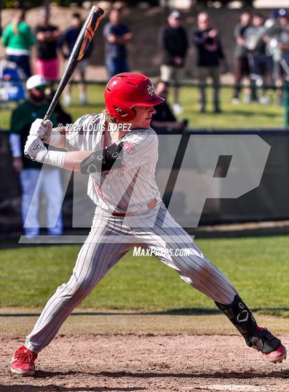 Thumbnail 2 in Mater Dei @ Damien (CIF SS DIV 1 Playoff) photogallery.