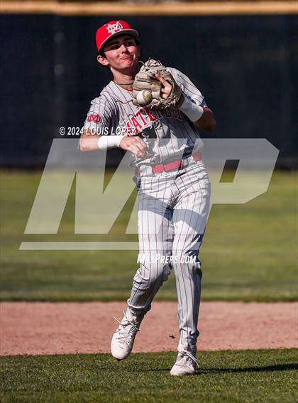 Thumbnail 3 in Mater Dei @ Damien (CIF SS DIV 1 Playoff) photogallery.