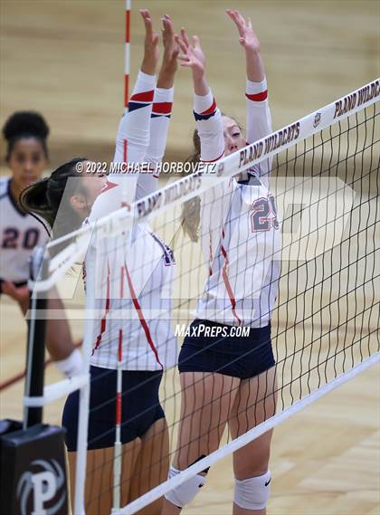 Thumbnail 2 in Allen @ Plano photogallery.