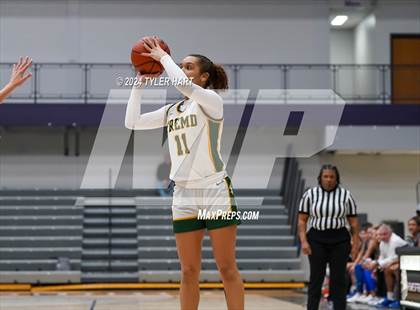 Thumbnail 3 in Hamilton Southeastern vs. Fremd (Sneakers for Santa Shootout) photogallery.