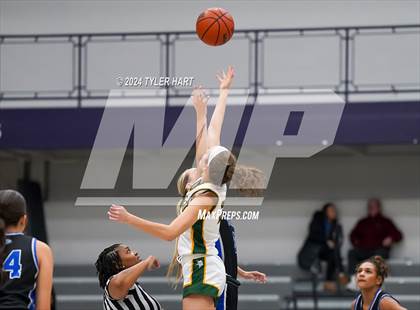 Thumbnail 1 in Hamilton Southeastern vs. Fremd (Sneakers for Santa Shootout) photogallery.