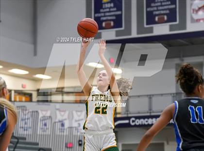 Thumbnail 2 in Hamilton Southeastern vs. Fremd (Sneakers for Santa Shootout) photogallery.