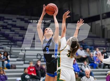 Thumbnail 1 in Hamilton Southeastern vs. Fremd (Sneakers for Santa Shootout) photogallery.