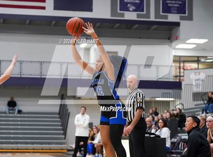 Thumbnail 3 in Hamilton Southeastern vs. Fremd (Sneakers for Santa Shootout) photogallery.