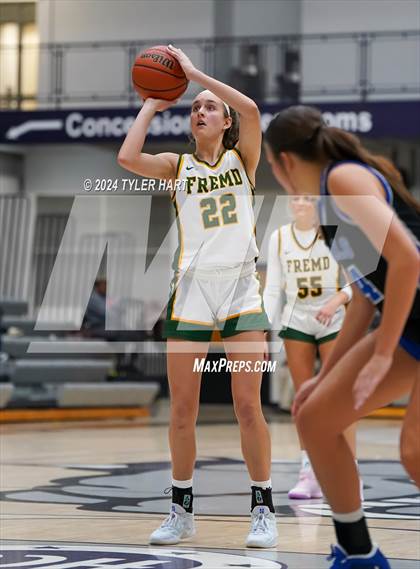 Thumbnail 2 in Hamilton Southeastern vs. Fremd (Sneakers for Santa Shootout) photogallery.