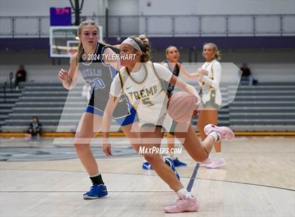 Thumbnail 3 in Hamilton Southeastern vs. Fremd (Sneakers for Santa Shootout) photogallery.