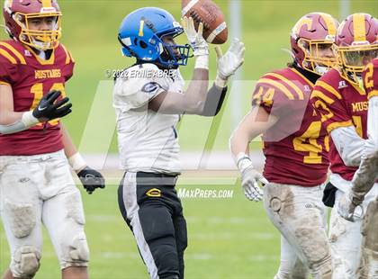 Thumbnail 2 in Crenshaw @ Lincoln (CIF D7-A State Final)  photogallery.