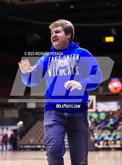 Thumbnail 3 in Highland vs. Taft (CIF CS Division VI Championship) photogallery.