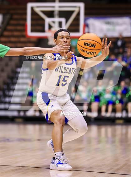 Thumbnail 1 in Highland vs. Taft (CIF CS Division VI Championship) photogallery.