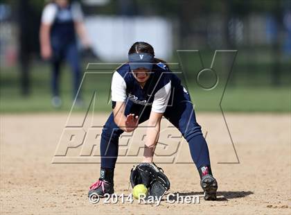 Thumbnail 1 in Erie vs. Valor Christian (CHSAA 4A Semifinal) photogallery.