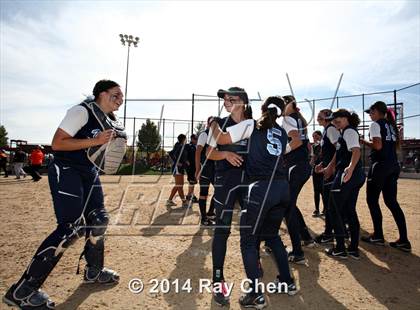 Thumbnail 1 in Erie vs. Valor Christian (CHSAA 4A Semifinal) photogallery.
