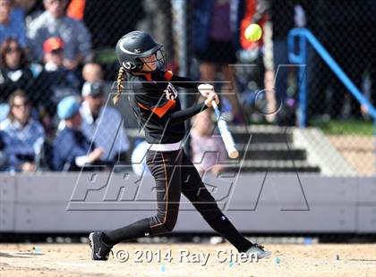 Thumbnail 2 in Erie vs. Valor Christian (CHSAA 4A Semifinal) photogallery.