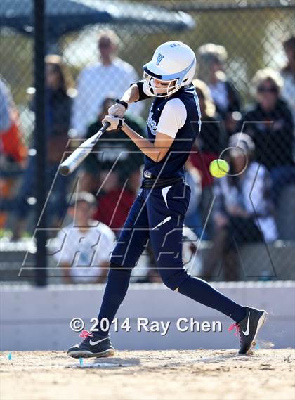 Thumbnail 2 in Erie vs. Valor Christian (CHSAA 4A Semifinal) photogallery.
