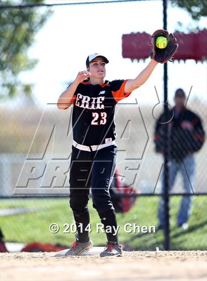 Thumbnail 2 in Erie vs. Valor Christian (CHSAA 4A Semifinal) photogallery.