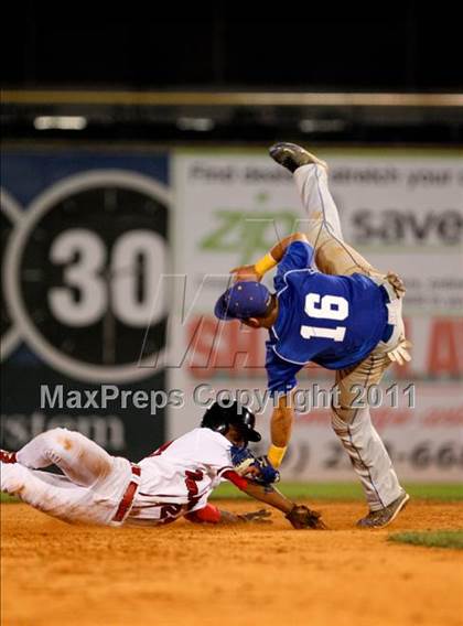 Thumbnail 1 in Newport Central Catholic vs. Pleasure Ridge Park (KHSAA Quarterfinal) photogallery.