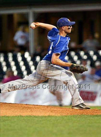 Thumbnail 3 in Newport Central Catholic vs. Pleasure Ridge Park (KHSAA Quarterfinal) photogallery.